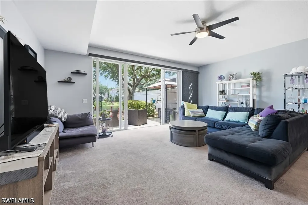 5661 Cove Circle Naples FL 34119