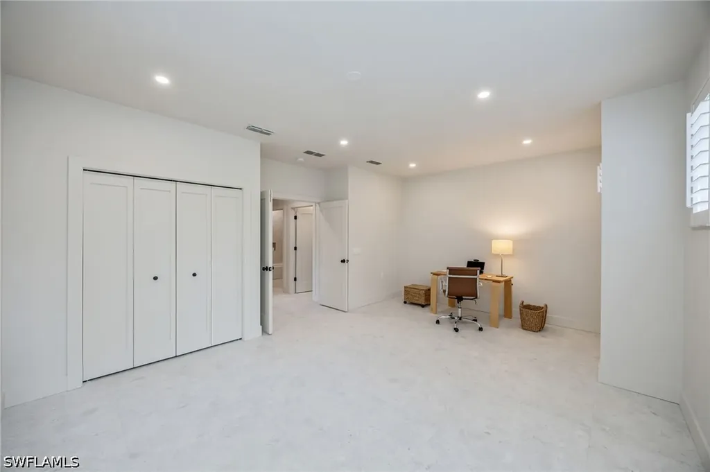 7128 Timberland Circle Naples FL 34109