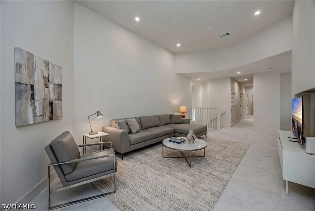 7128 Timberland Circle Naples FL 34109