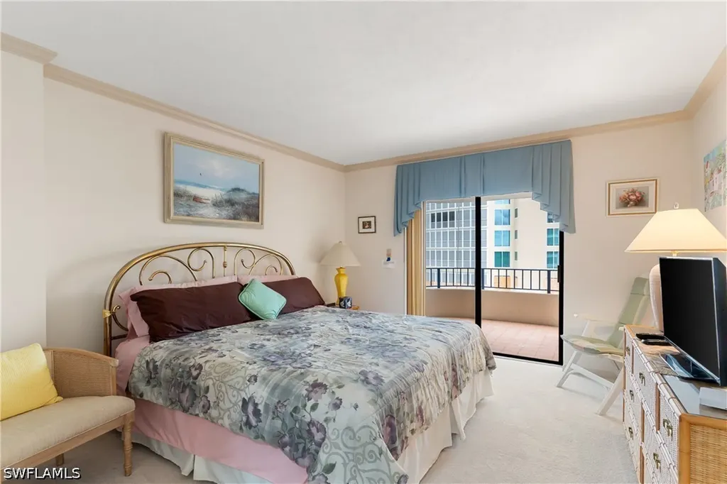 4451 Gulf Shore Boulevard N Naples FL 34103