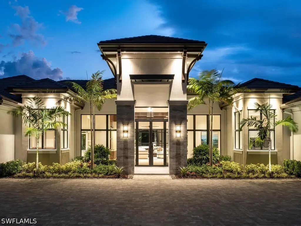 799 Cassena Road Naples FL 34108