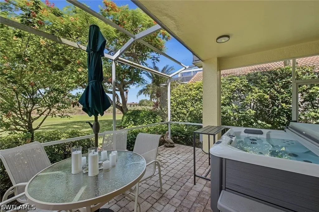 5900 Fountain Drive Naples FL 34119