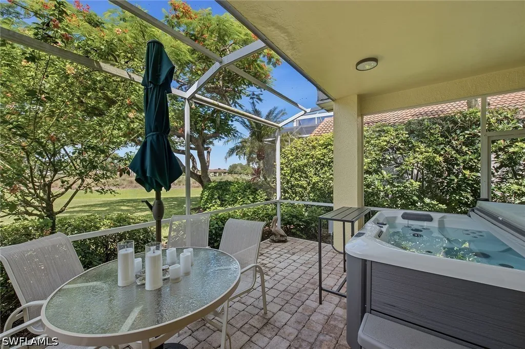 5900 Fountain Drive Naples FL 34119