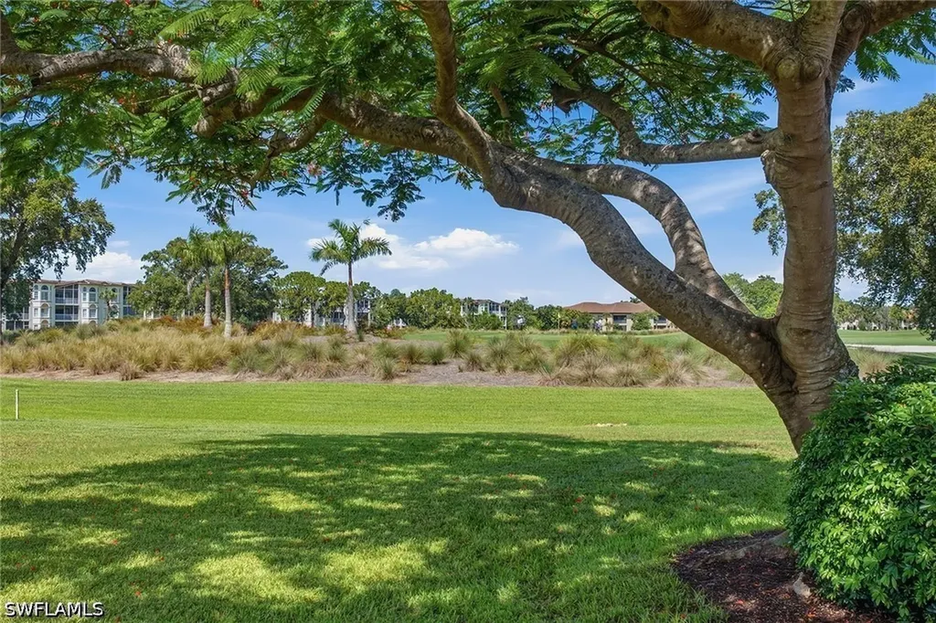 5900 Fountain Drive Naples FL 34119