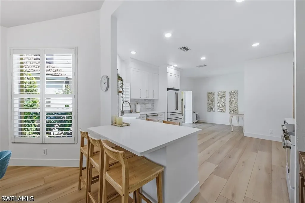 5900 Fountain Drive Naples FL 34119
