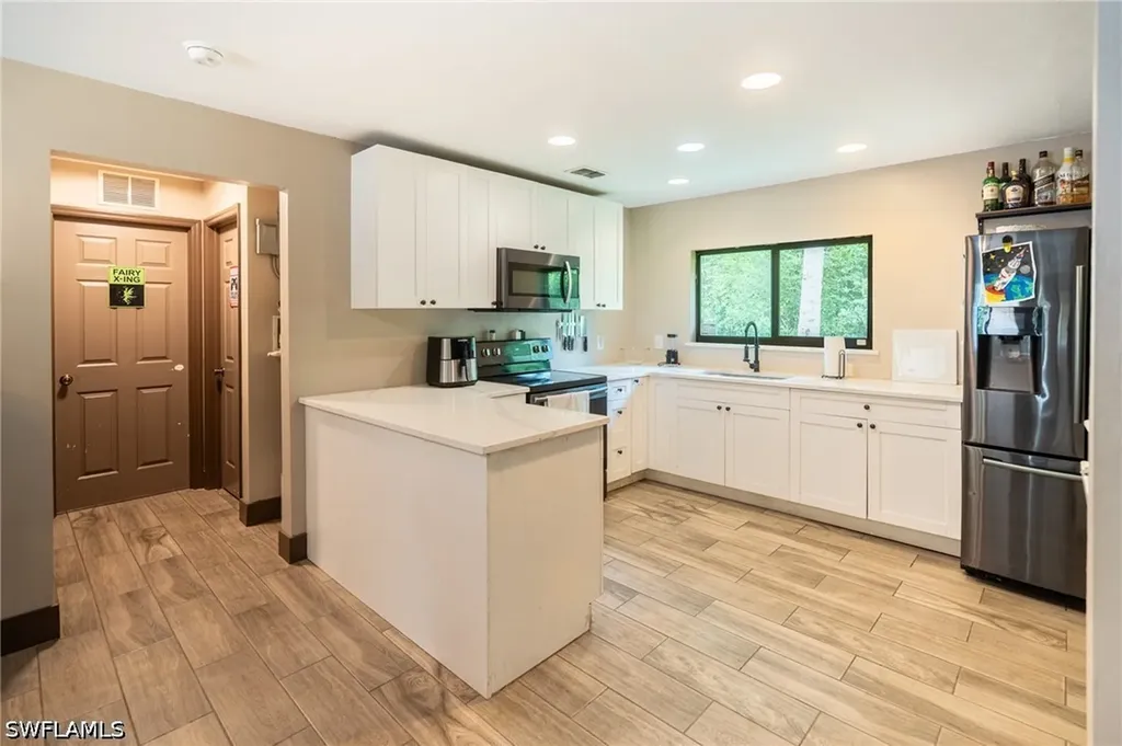 2931 18th Avenue NE Naples FL 34120