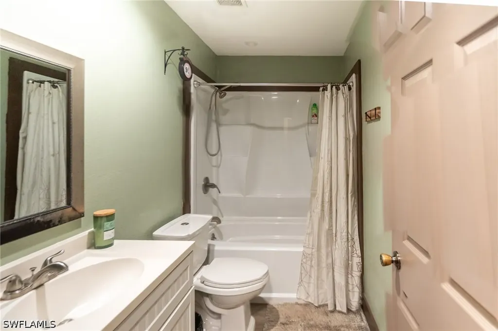 2931 18th Avenue NE Naples FL 34120