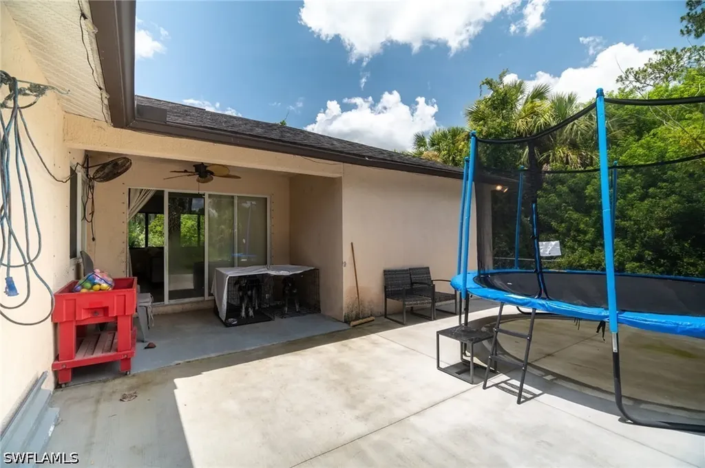 2931 18th Avenue NE Naples FL 34120