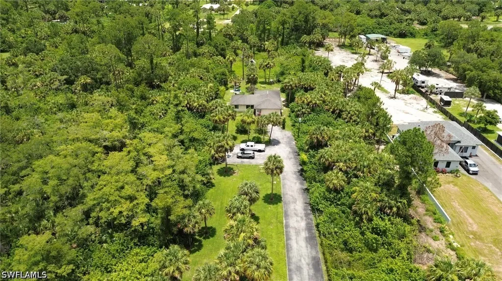 2931 18th Avenue NE Naples FL 34120