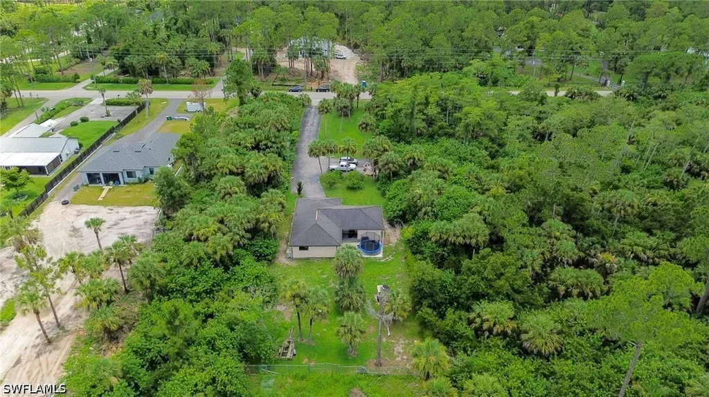 2931 18th Avenue NE Naples FL 34120