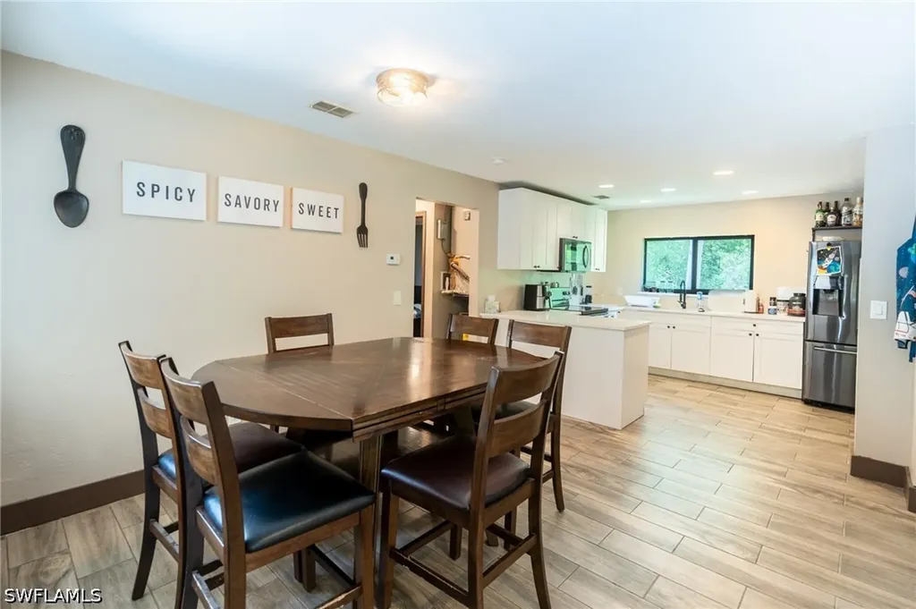2931 18th Avenue NE Naples FL 34120