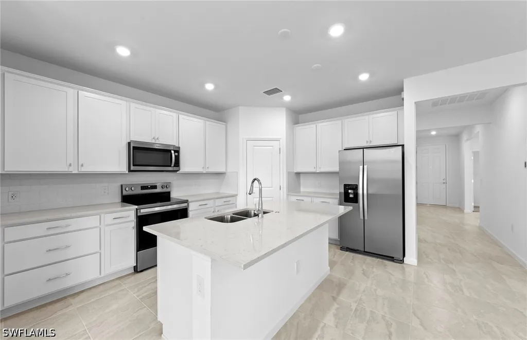 3849 Passion Vine Drive Alva FL 33920