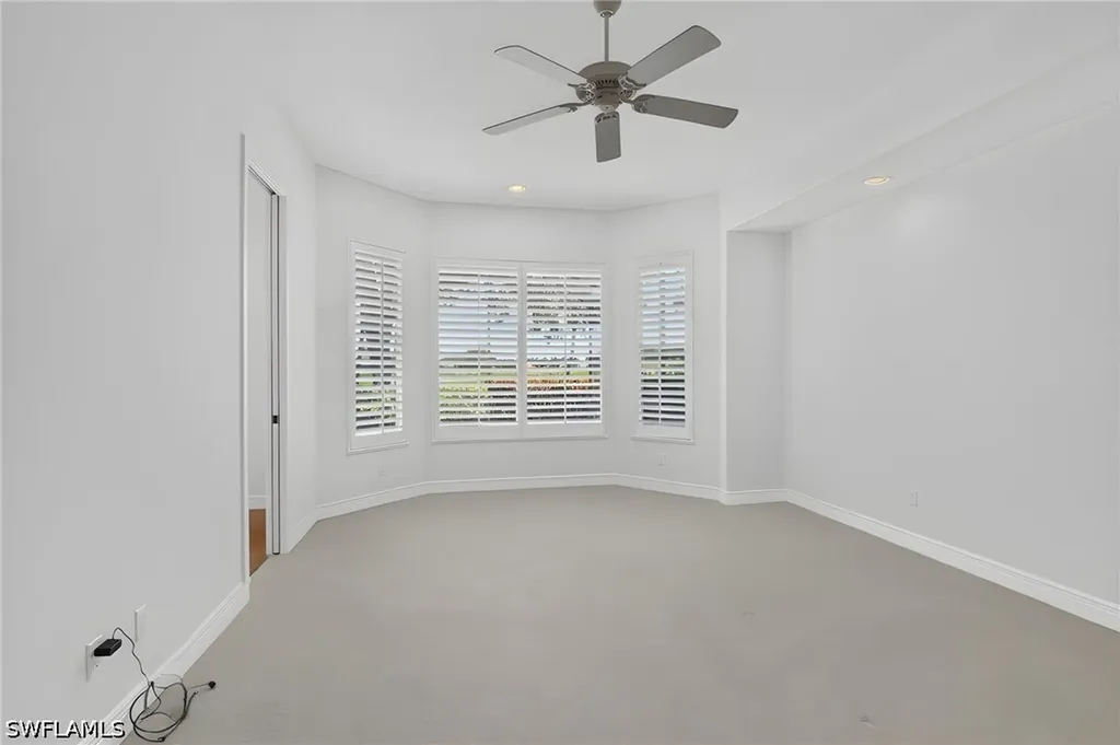 5278 Kensington High Street Naples FL 34105