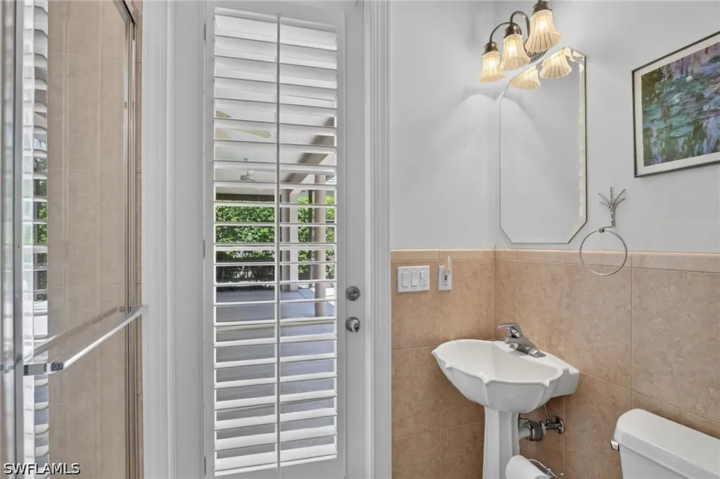 5278 Kensington High Street Naples FL 34105