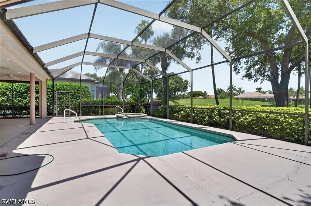 5278 Kensington High Street Naples FL 34105