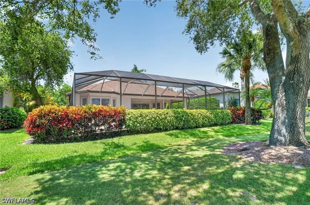 5278 Kensington High Street Naples FL 34105