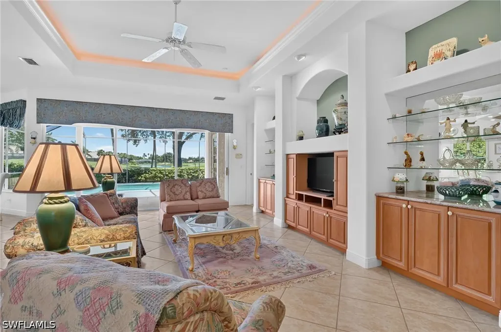 5278 Kensington High Street Naples FL 34105