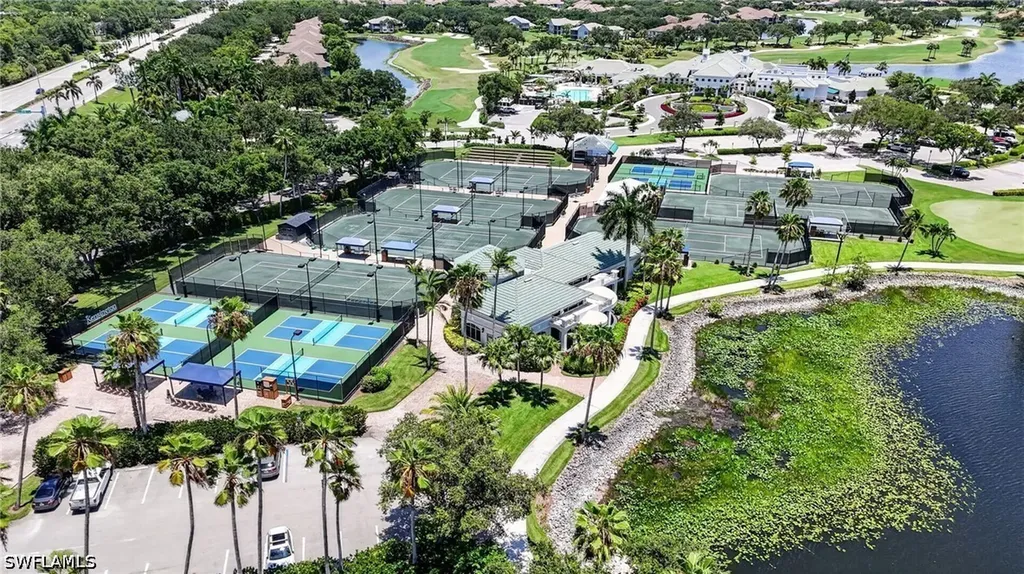 5278 Kensington High Street Naples FL 34105