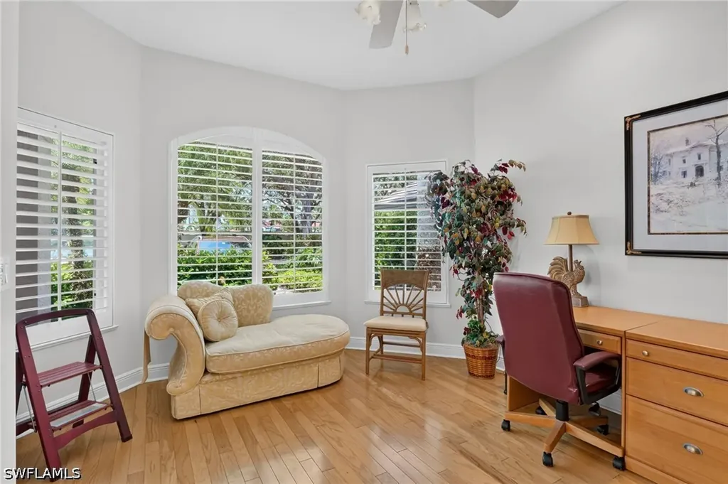 5278 Kensington High Street Naples FL 34105