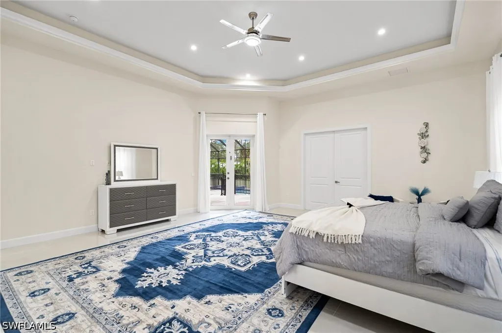 379 25th Street NW Naples FL 34120