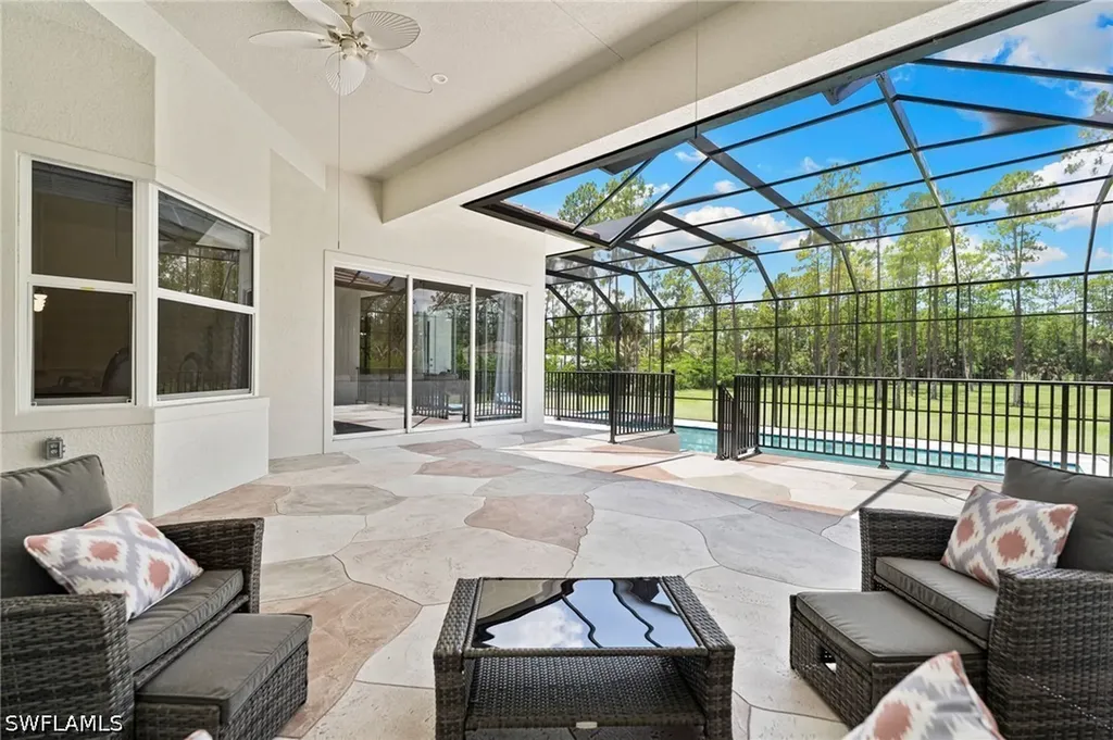 379 25th Street NW Naples FL 34120