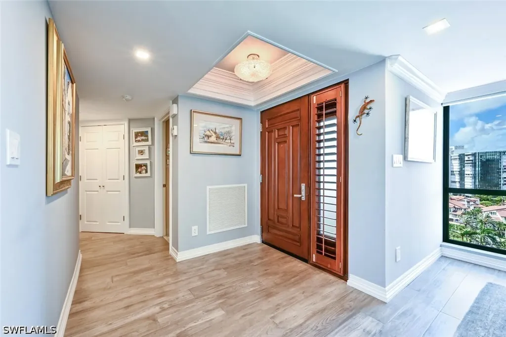 4551 Gulf Shore Boulevard N Naples FL 34103