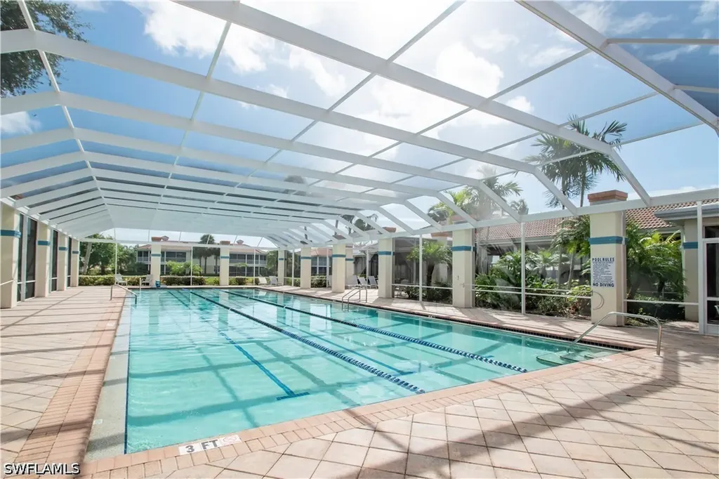 3327 Sandpiper Way Naples FL 34109