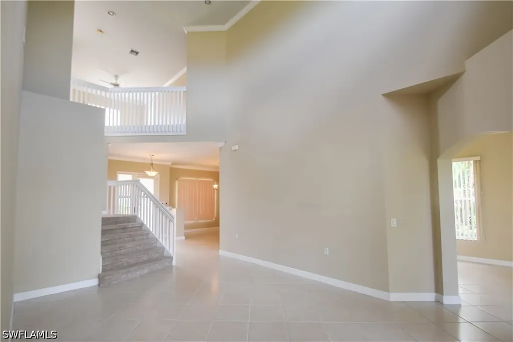 3327 Sandpiper Way Naples FL 34109