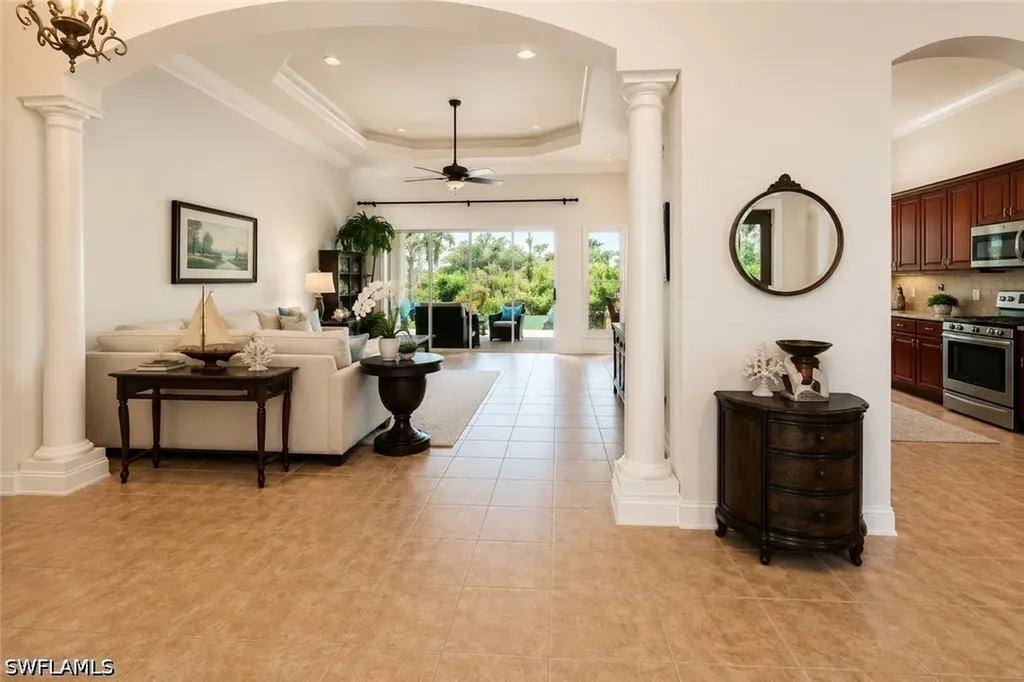 8263 Potomac Lane Naples FL 34104
