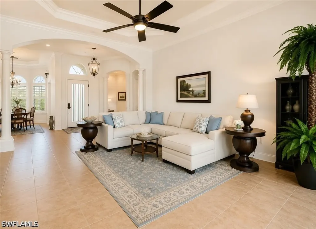 8263 Potomac Lane Naples FL 34104
