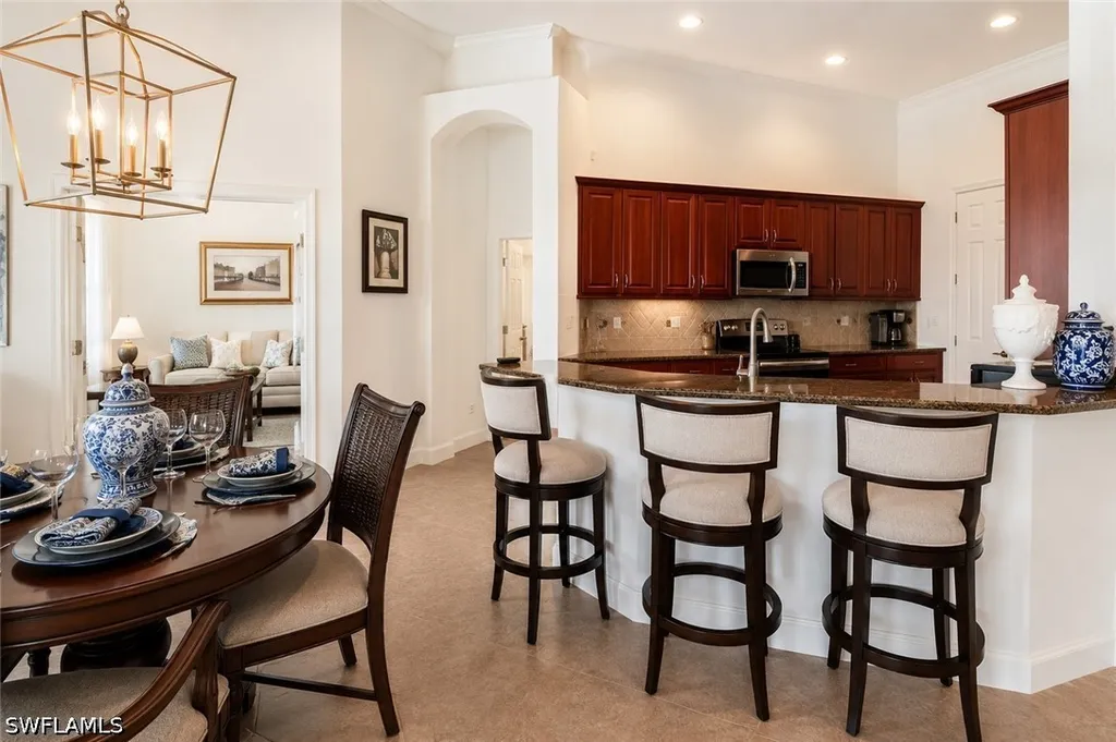 8263 Potomac Lane Naples FL 34104