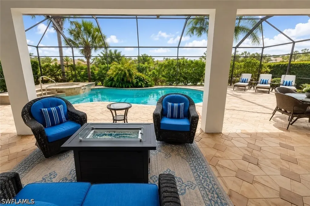 8263 Potomac Lane Naples FL 34104
