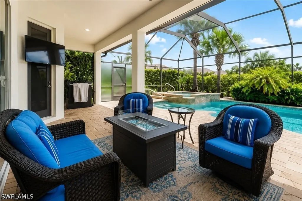 8263 Potomac Lane Naples FL 34104