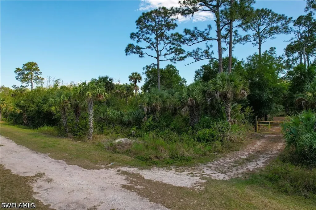 4180 36th Avenue SE Naples FL 34117
