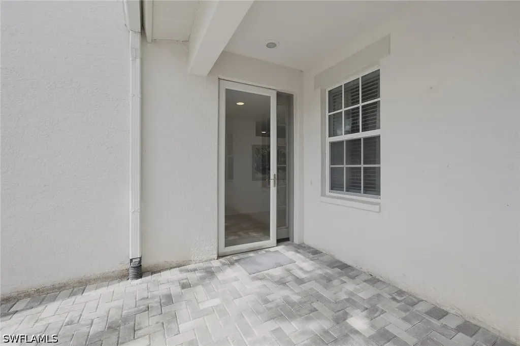 8335 Whisper Trace Way Naples FL 34114