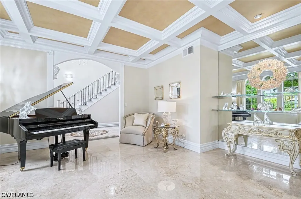 9250 The Lane Naples FL 34109