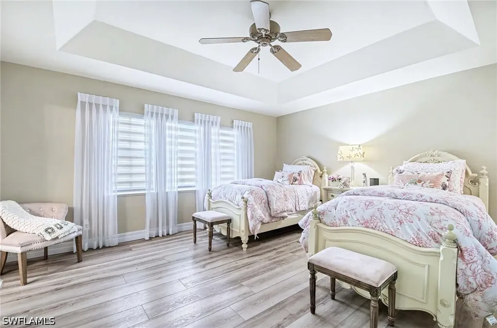 9250 The Lane Naples FL 34109