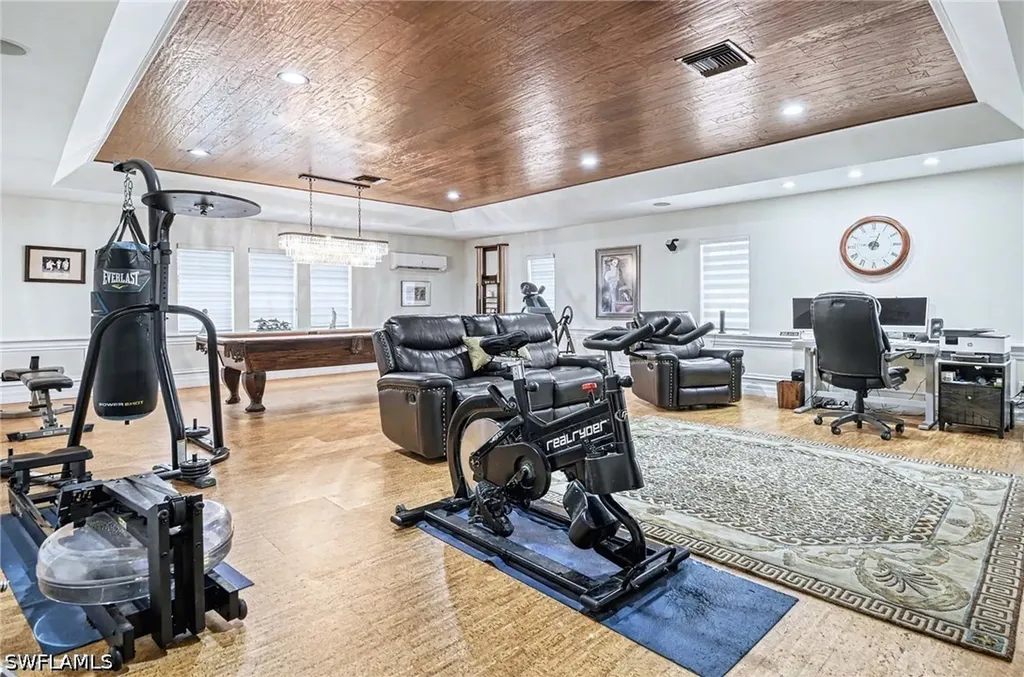 9250 The Lane Naples FL 34109