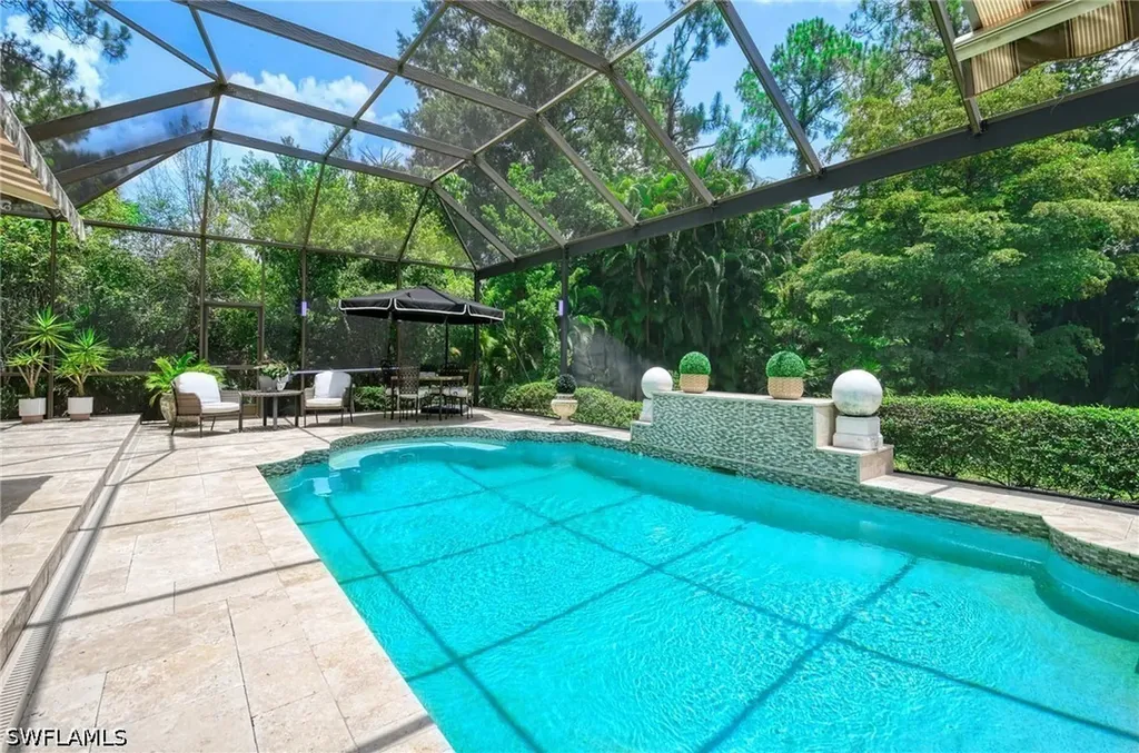 9250 The Lane Naples FL 34109