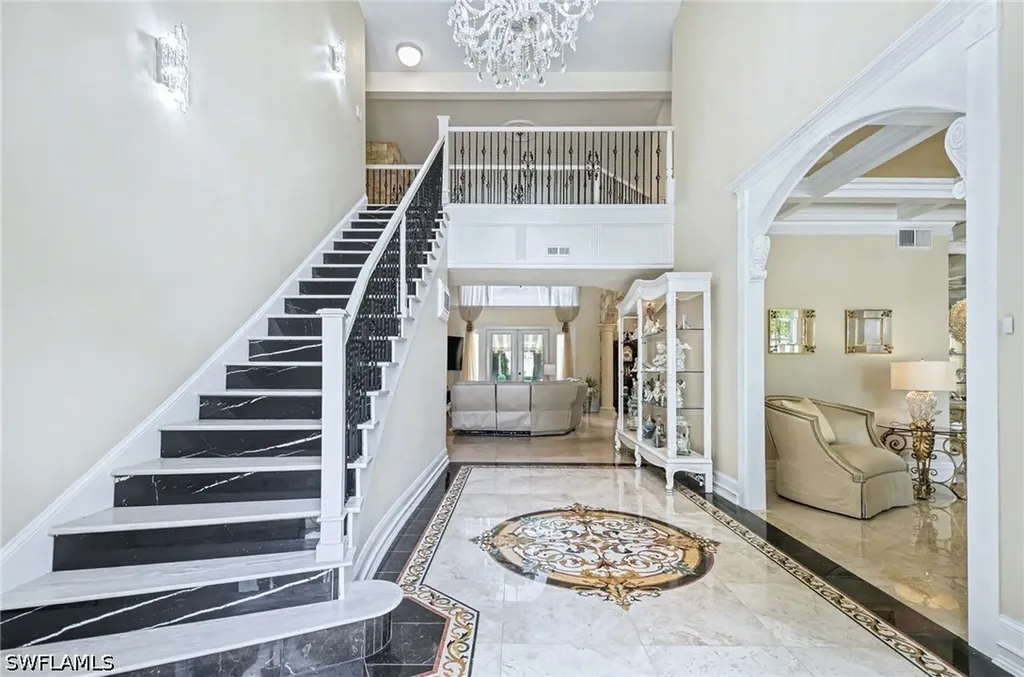 9250 The Lane Naples FL 34109
