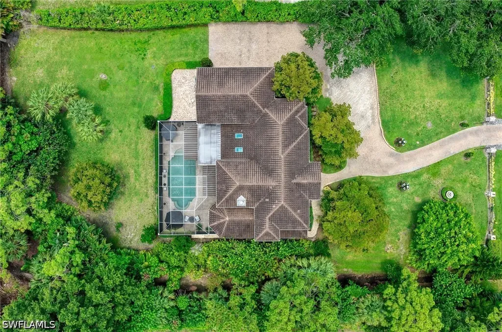 9250 The Lane Naples FL 34109