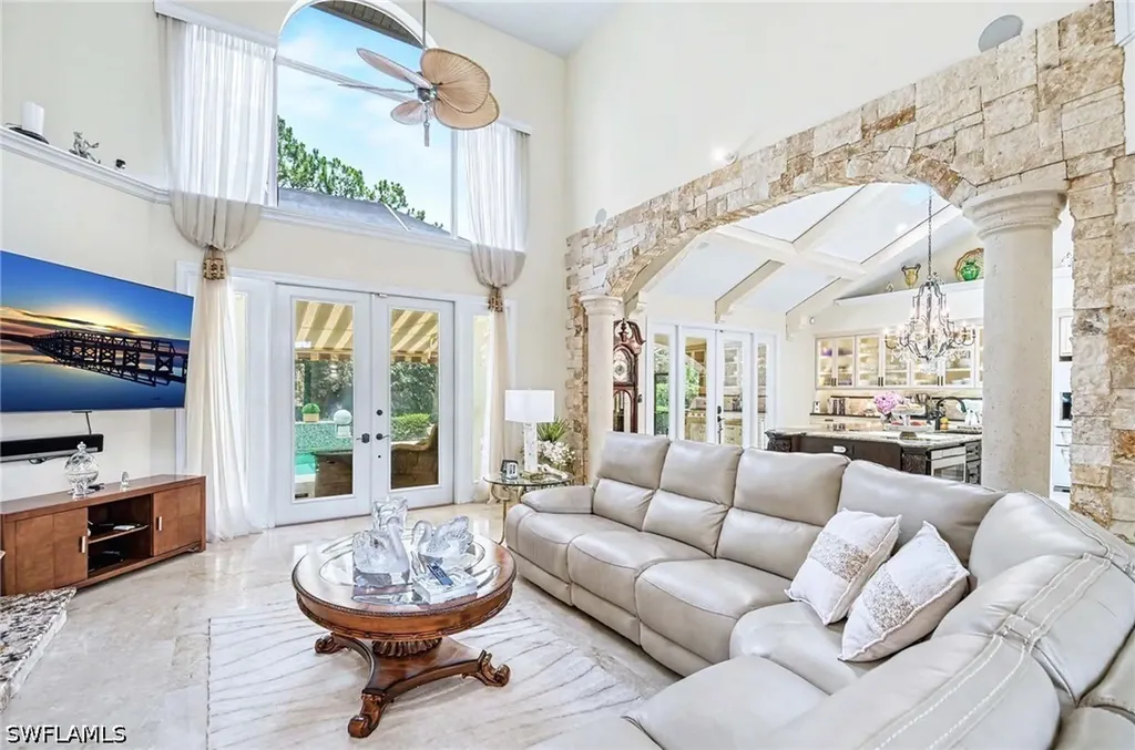 9250 The Lane Naples FL 34109