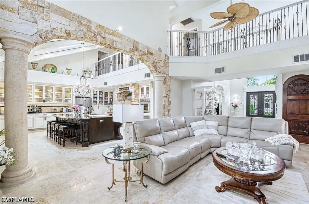 9250 The Lane Naples FL 34109