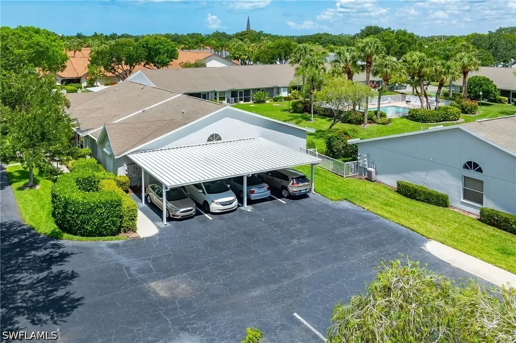 10188 Regent Circle Naples FL 34109