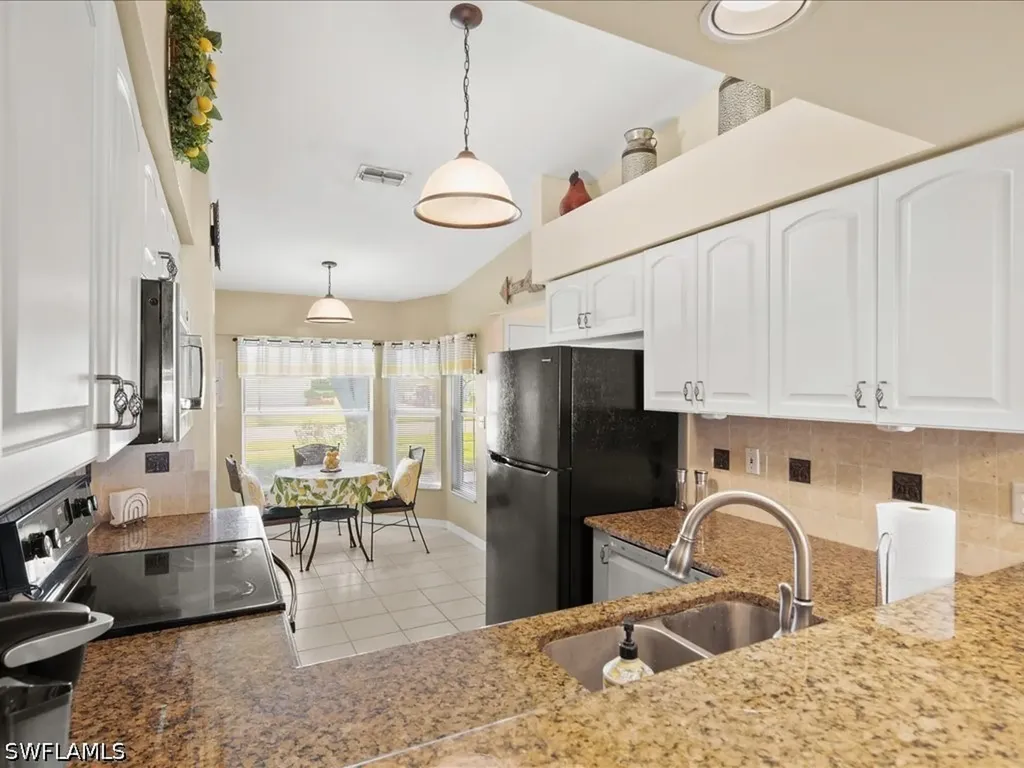 10188 Regent Circle Naples FL 34109