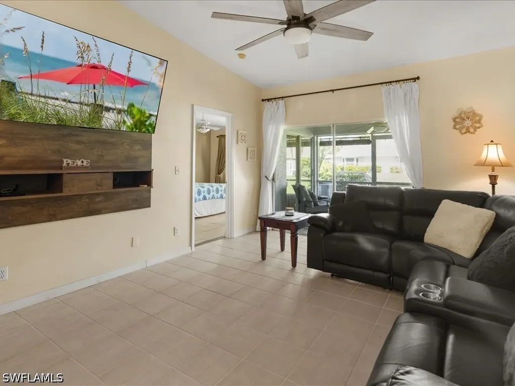 10188 Regent Circle Naples FL 34109