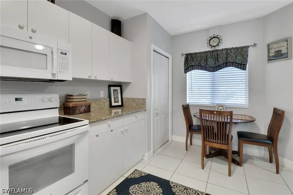 7823 Regal Heron Circle Naples FL 34104
