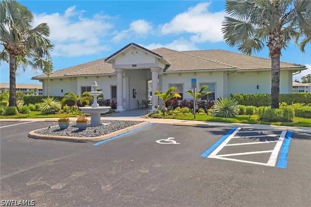 7823 Regal Heron Circle Naples FL 34104