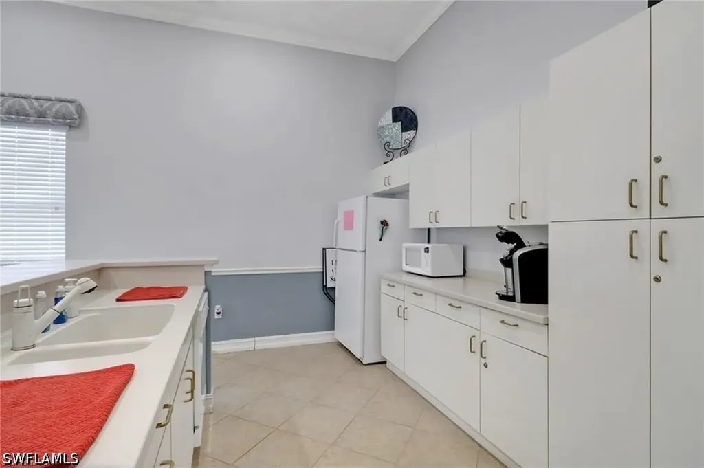 7823 Regal Heron Circle Naples FL 34104