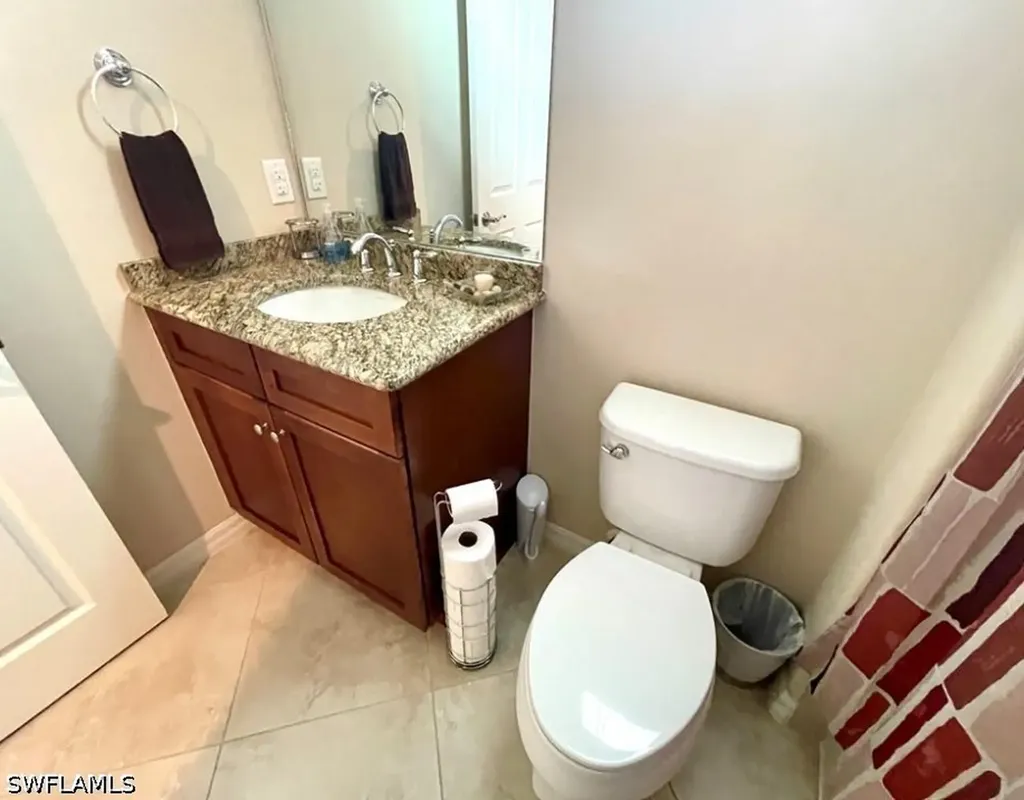 9050 Capistrano Street N Naples FL 34113
